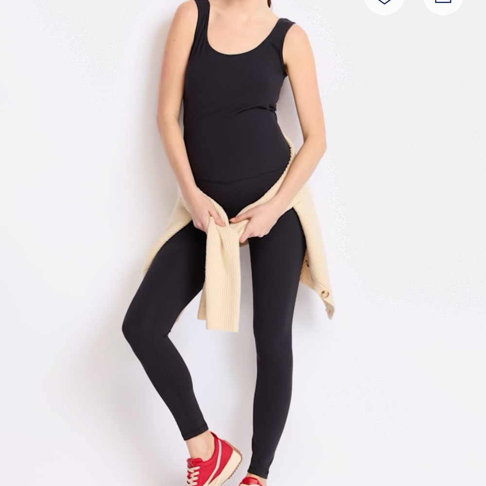 Ingrid & Isabel Black Maternity Leggings
